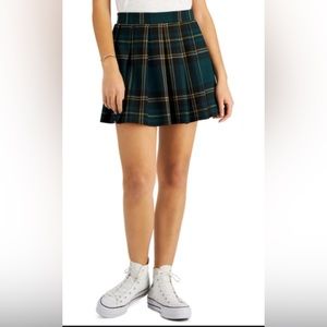 Pleated Skater Skirt Green Plaid Just Polly Junior’s Size Large